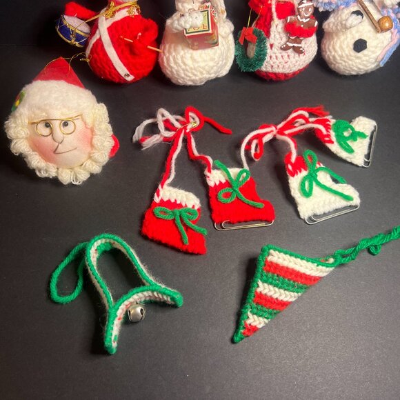 Vintage Handmade Crochet Lot of 9 Christmas Mrs Claus, Snowman, Mouse Ornaments - Picture 3 of 10